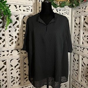 AVA & VIV STYLISH BLACK WITH SWISS DOT TEXTURE SHORT FLUTTER SLEEVES NICE TOP